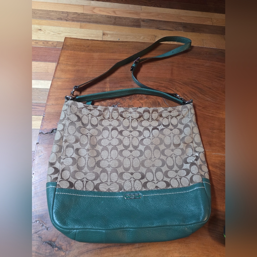COACH F23279 Park Signature Hobo Khaki Canvas Green Leather Trim Convertible